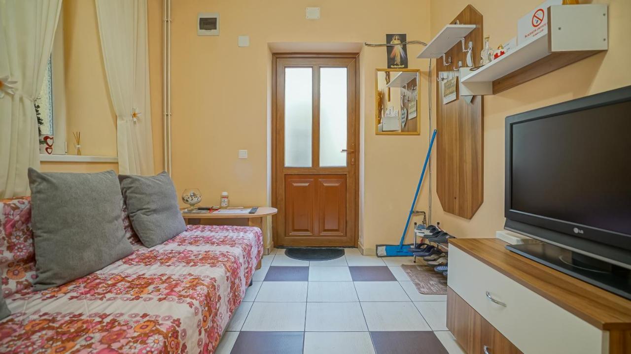 Apartament Simon Braşov Buitenkant foto