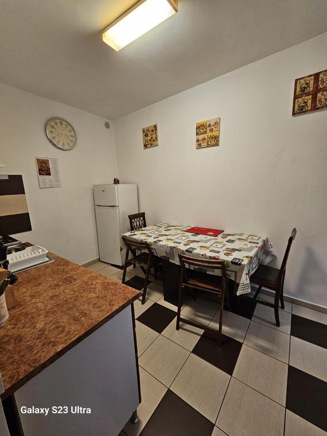 Apartament Simon Braşov Buitenkant foto