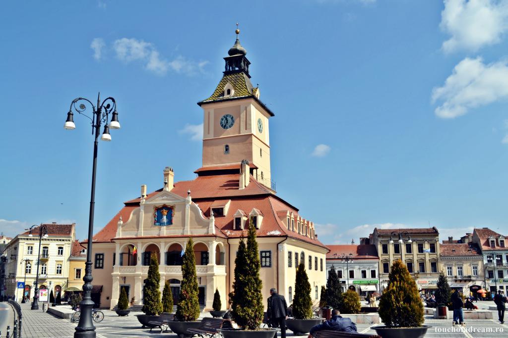 Apartament Simon Braşov Buitenkant foto