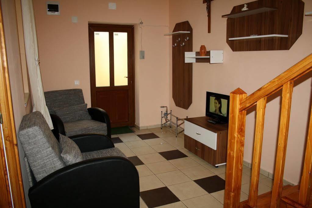 Apartament Simon Braşov Buitenkant foto