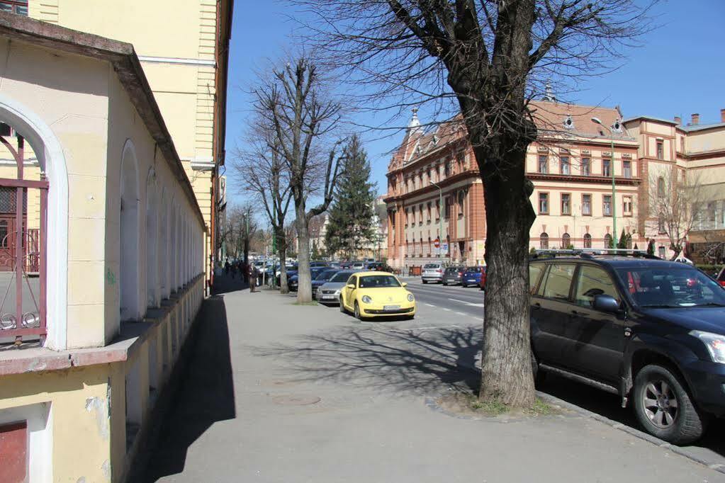 Apartament Simon Braşov Buitenkant foto